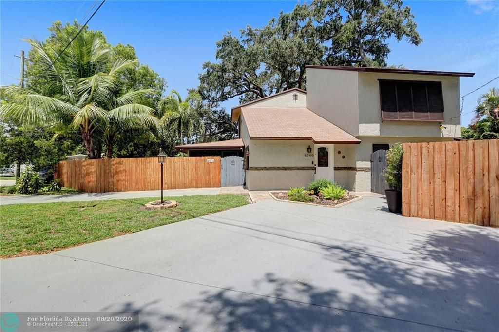 PLAYLAND ESTATES 5 properties for sale, Hollywood,33021 FL. Boca Agency Real Estate.