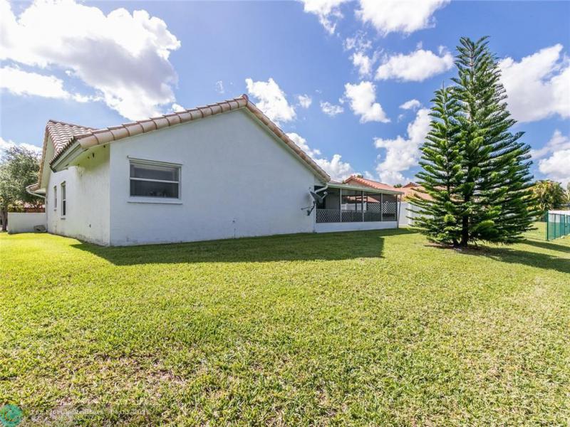 3/2 in Spring Valley Phase I at Spring Valley for sale 573,900