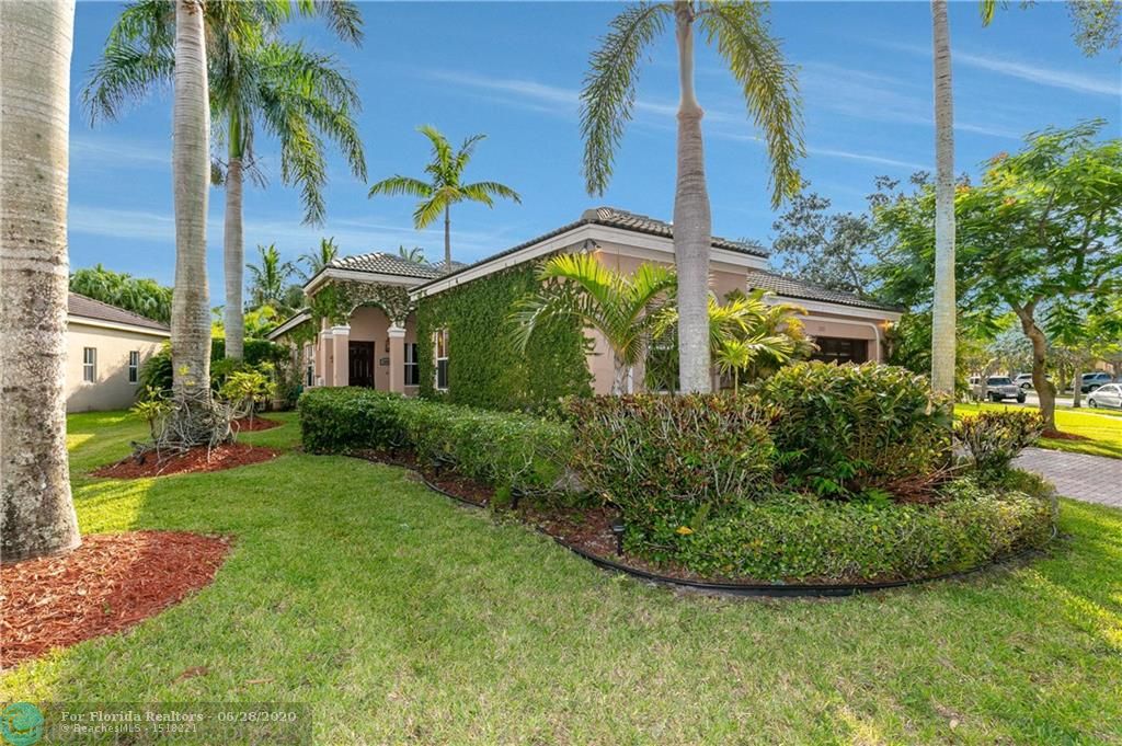 SAVANNA 28 properties for sale, Weston,33327 FL. Boca Agency Real Estate.