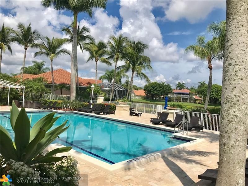 3/2 in Boca Isles North at Boca Isles for sale 439,000