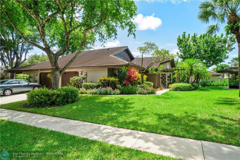 3/2 in Banyan Springs for sale 235,900