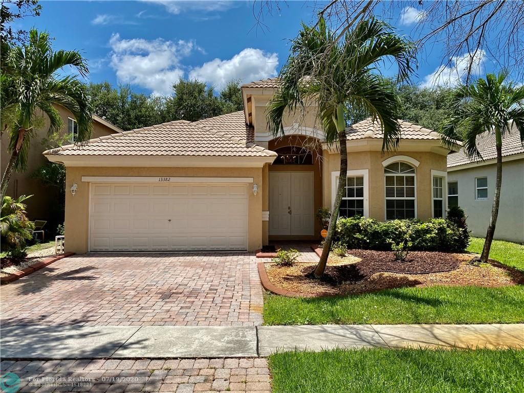 MONARCH LAKES 7 properties for sale, Miramar,33027 FL. Boca Agency