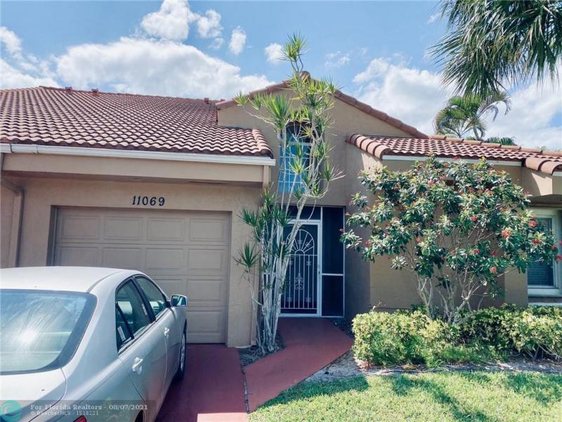 2/2 in Sweetwater IV at Boca Chase for sale 258,800