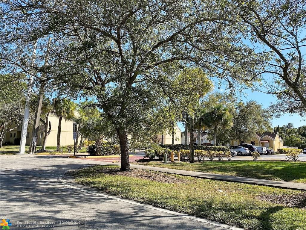 kendal 137 properties for sale, Miami,33186 FL. Boca Agency Real Estate.