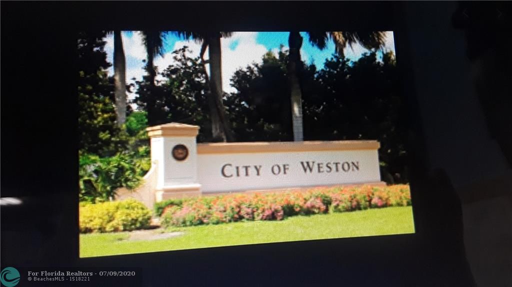 COCONUTS 2 properties for sale, Weston,33326 FL. Boca Agency Real Estate.