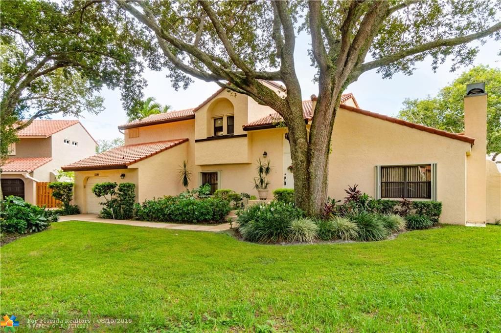 rock creek 5 properties for sale, Cooper City,33026 FL. Boca Agency Real Estate.