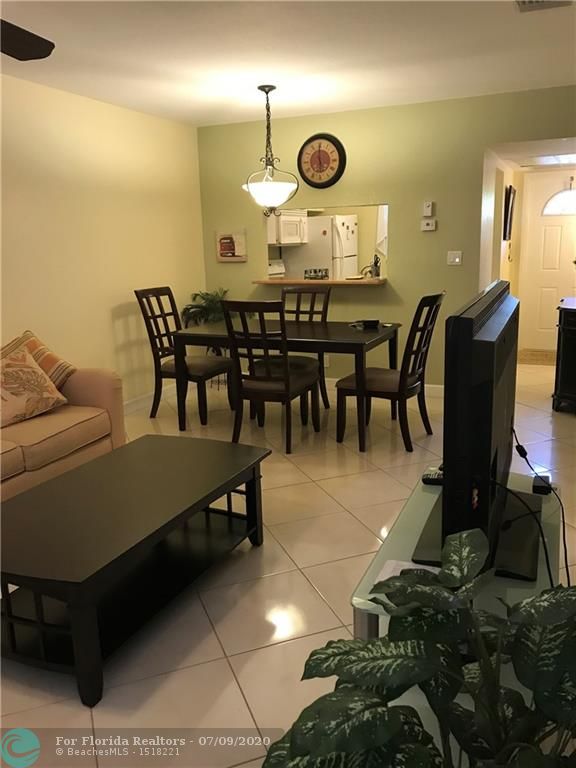 HAWAIIAN GARDENS 21 properties for sale, Lauderdale Lakes,33313 FL