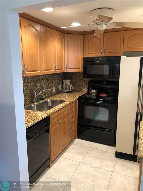 CENTURY VILLAGE BOCA 4 properties for sale, Boca Raton,33434 FL. Boca