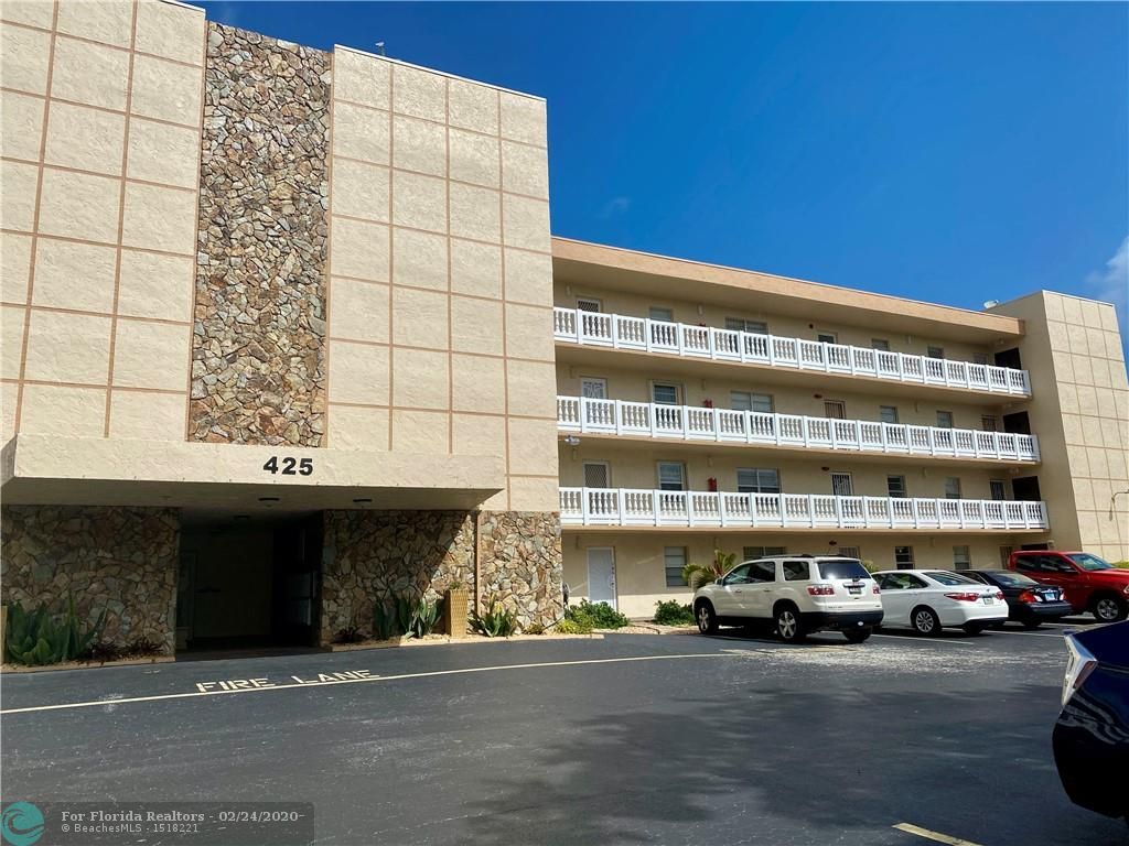 MEADOWBROOK LAKES 31 properties for sale, Dania Beach,33004 FL. Boca