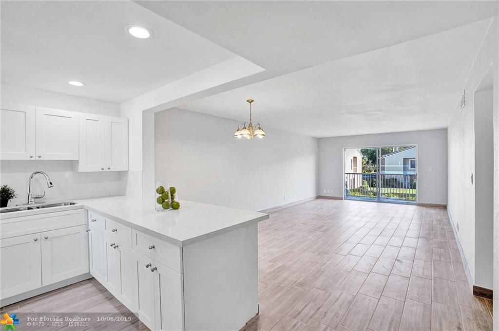 FOXWOOD HOLLOW 2 properties for sale, Coral Springs,33065 FL. Boca