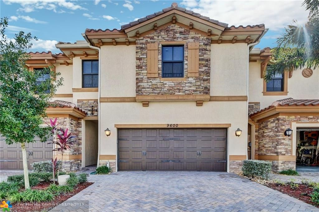 MIRA LAGO 7 properties for sale, Parkland,33076 FL. Boca Agency Real