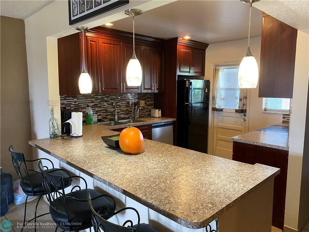 ARROWHEAD 8 properties for sale, Davie,33324 FL. Boca Agency Real Estate.