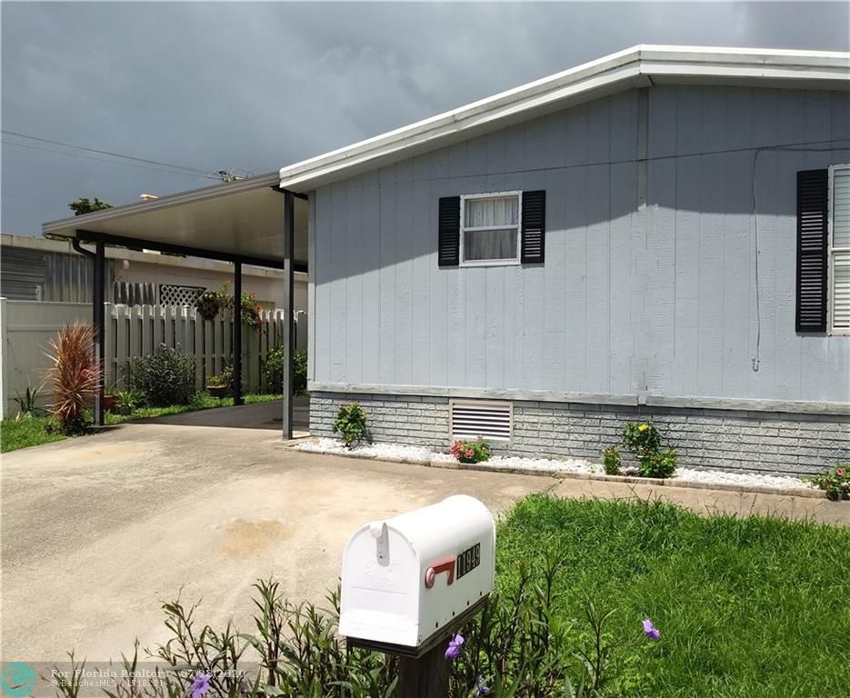 Watergate Mobile Home 2 properties for sale, Boca Raton,33428 FL. Boca Agency Real Estate.