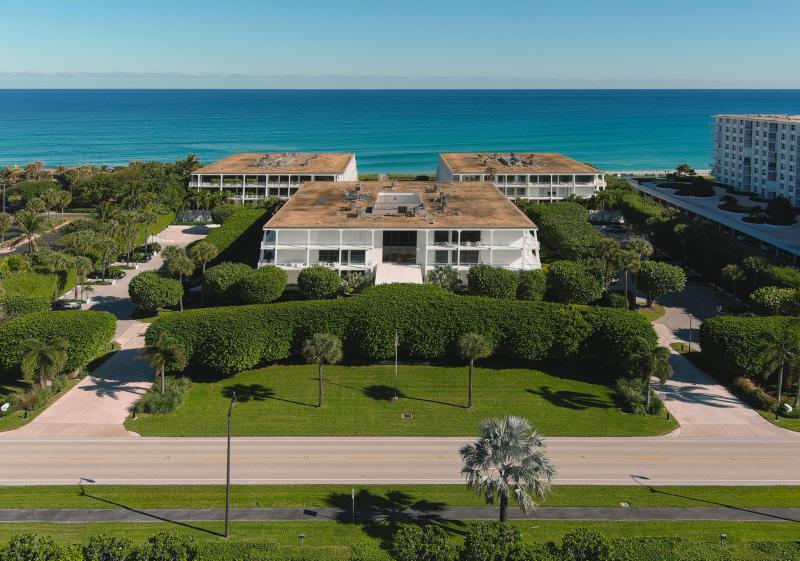 REEF CONDO 1 properties for sale, Palm Beach,33480 FL. Boca Agency Real Estate.