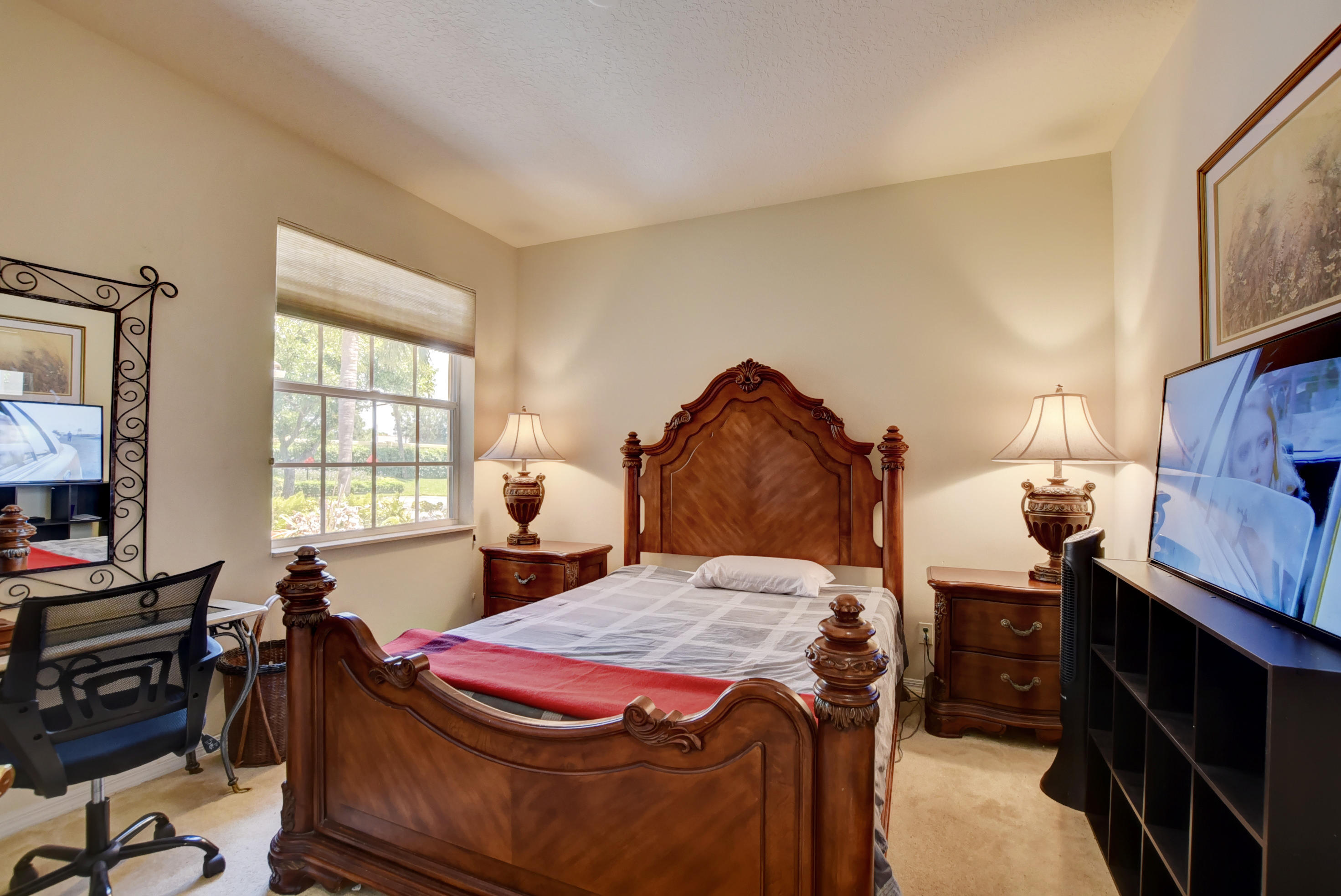 3/2 in Mizner Falls for sale 314,900