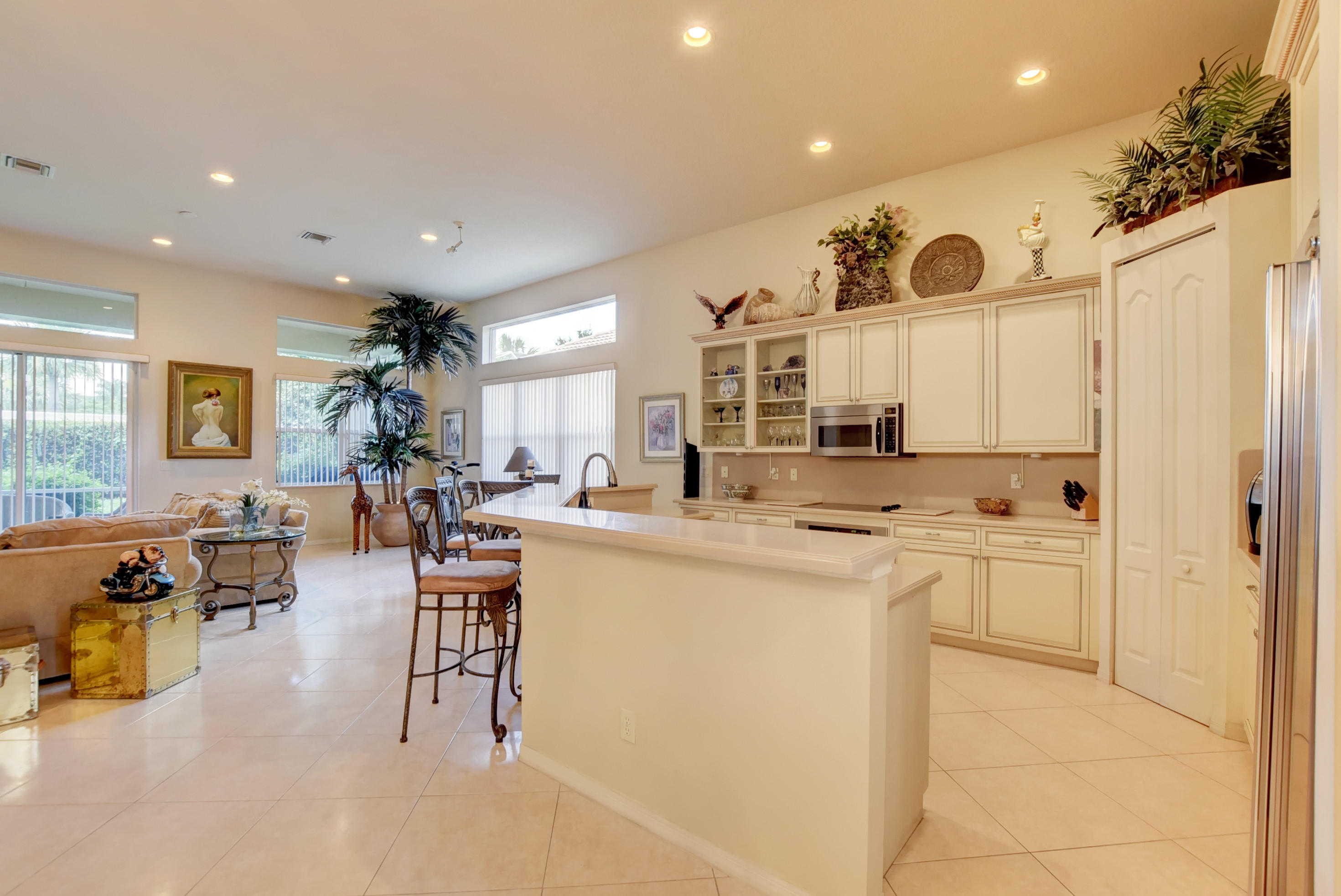 3/2 in Mizner Falls for sale 314,900