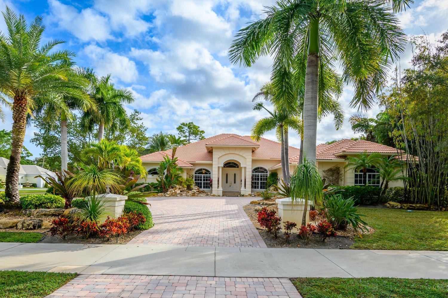 BREAKERS WEST 17 properties for sale, West Palm Beach,33411 FL. Boca