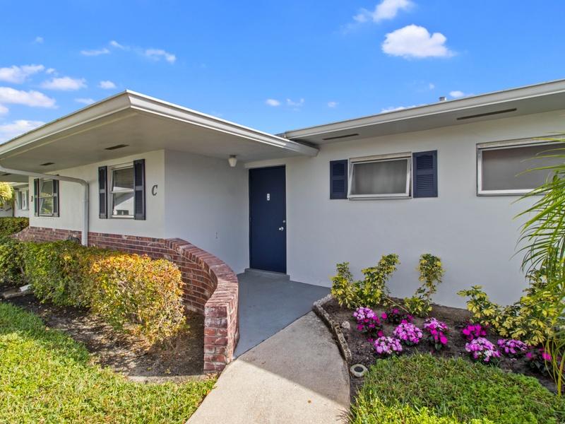 CRESTHAVEN VILLAS 44 properties for sale, West Palm Beach,33415 FL