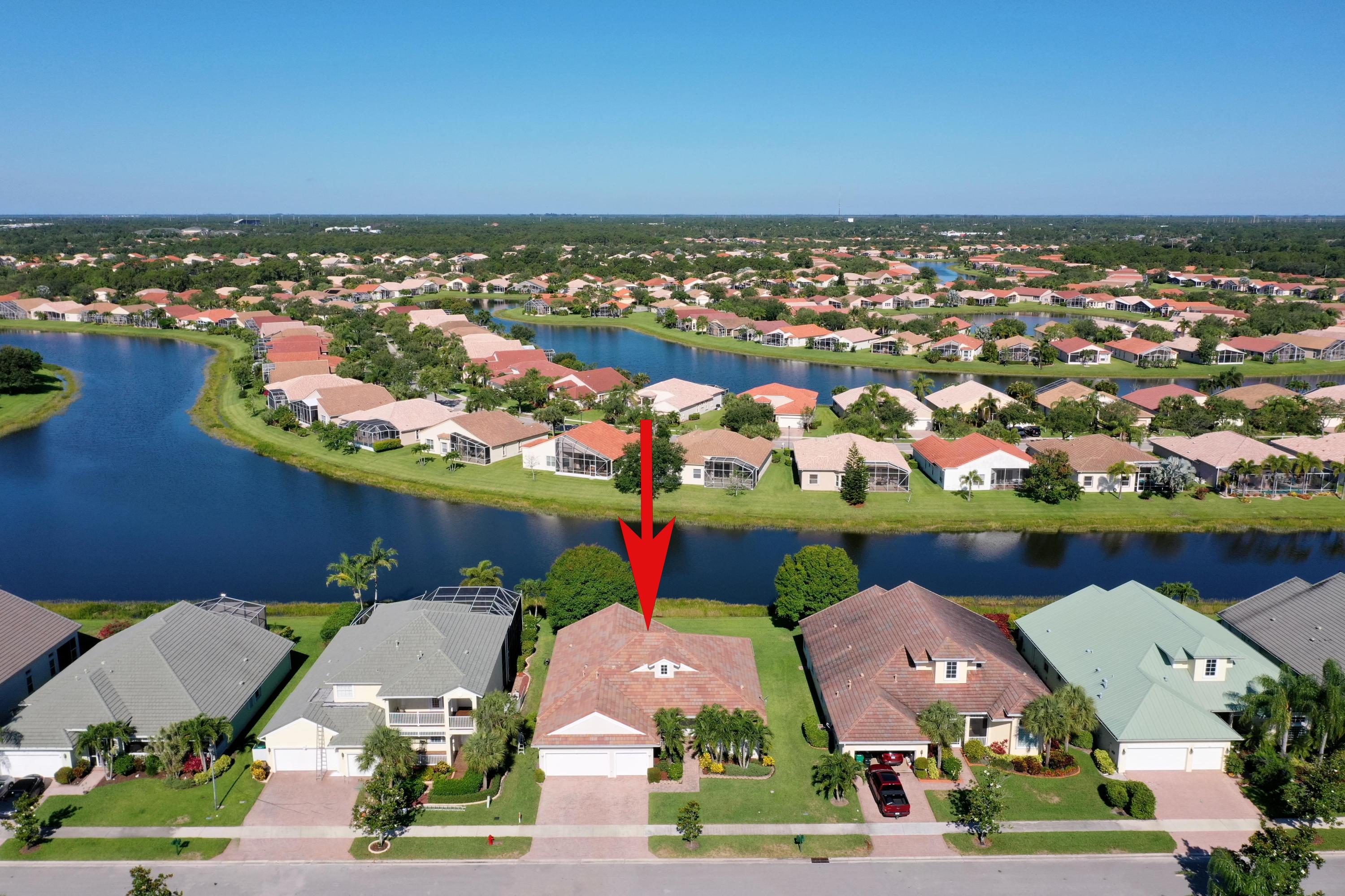 4/3 in Magnolia Lakes for sale 344,900