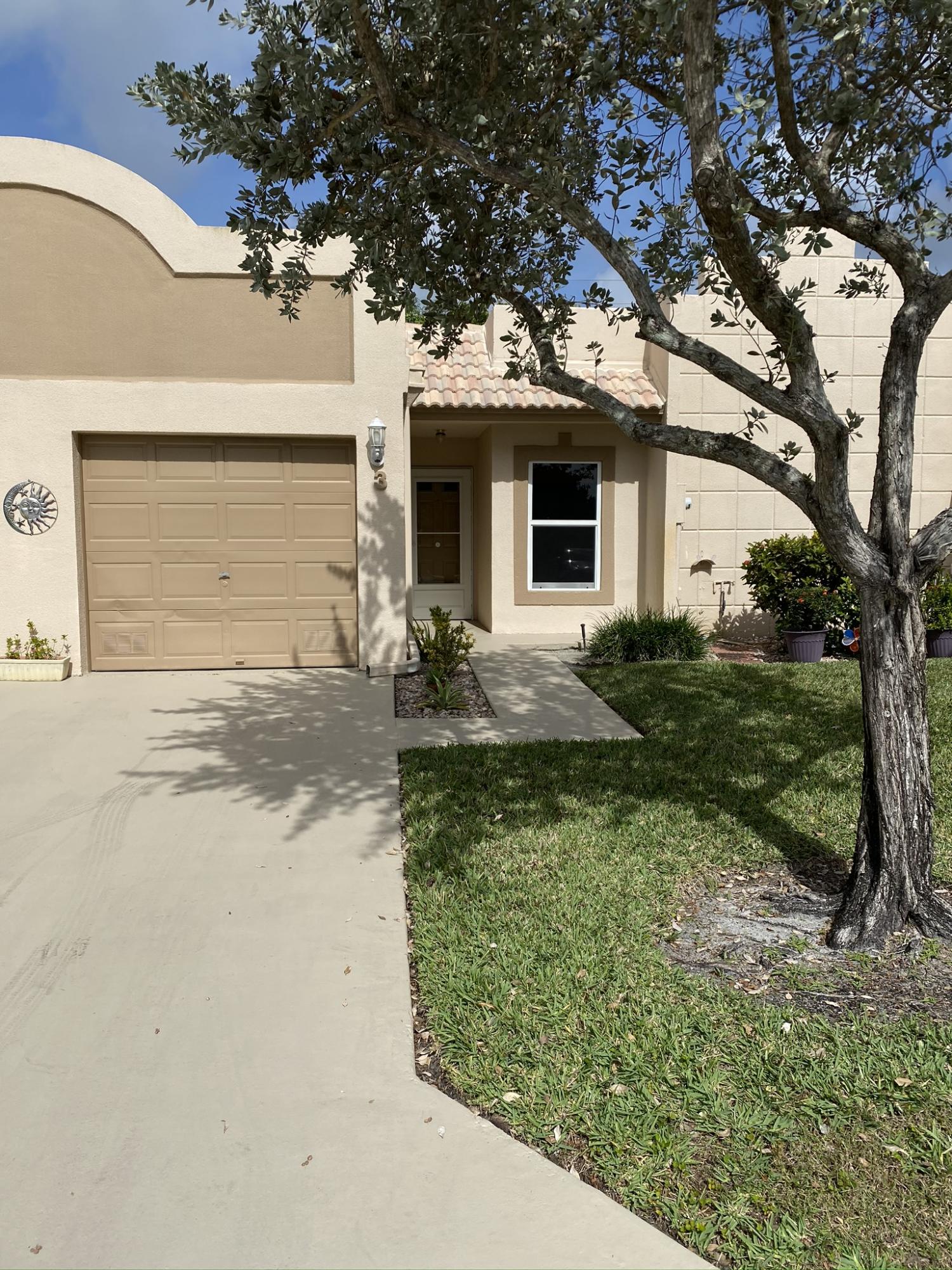 TOWN VILLAS 5 properties for sale, Boca Raton,33496 FL. Boca Agency