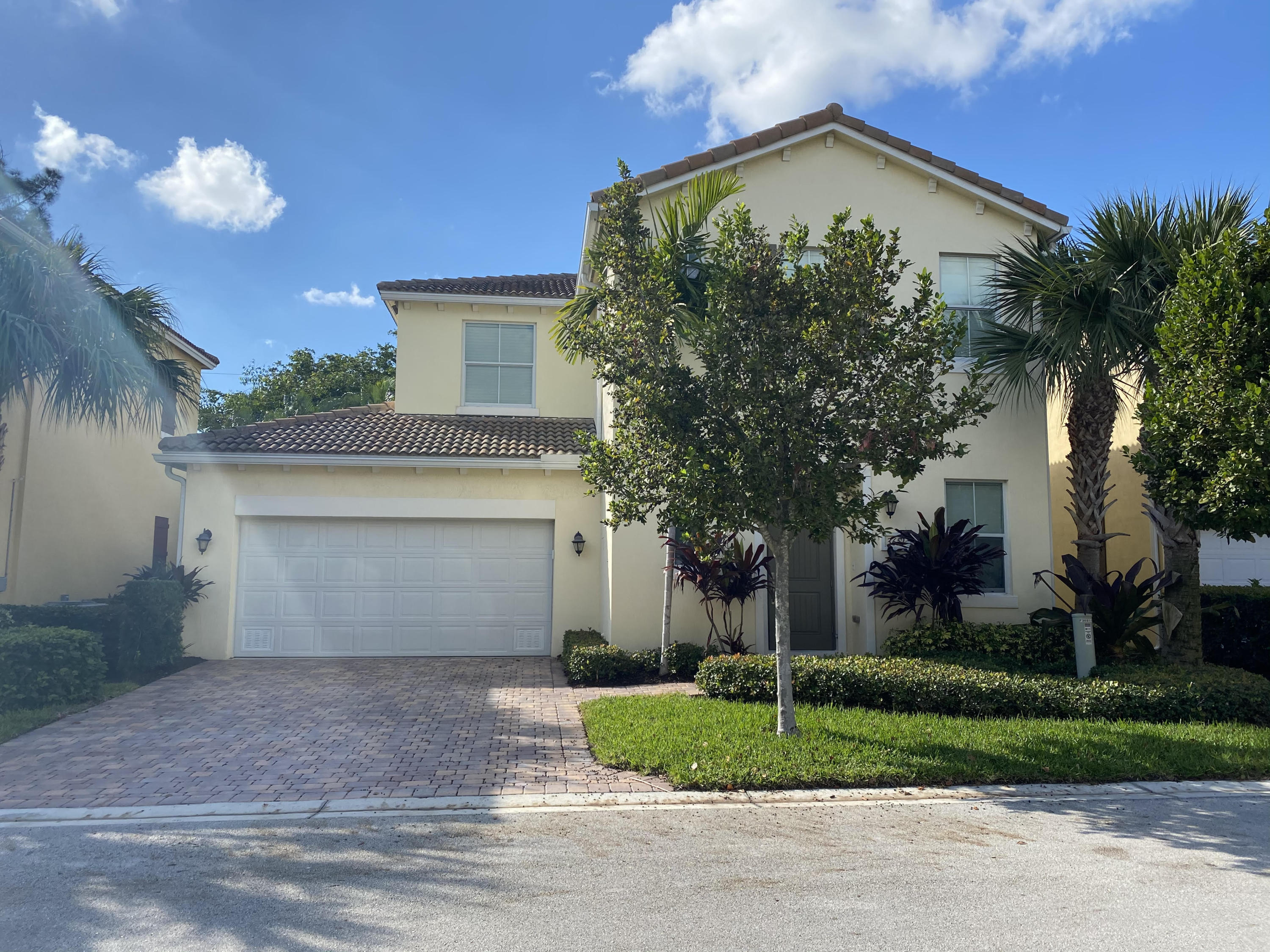 Heritage Club 5 properties for sale, Boynton Beach,33435 FL. Boca