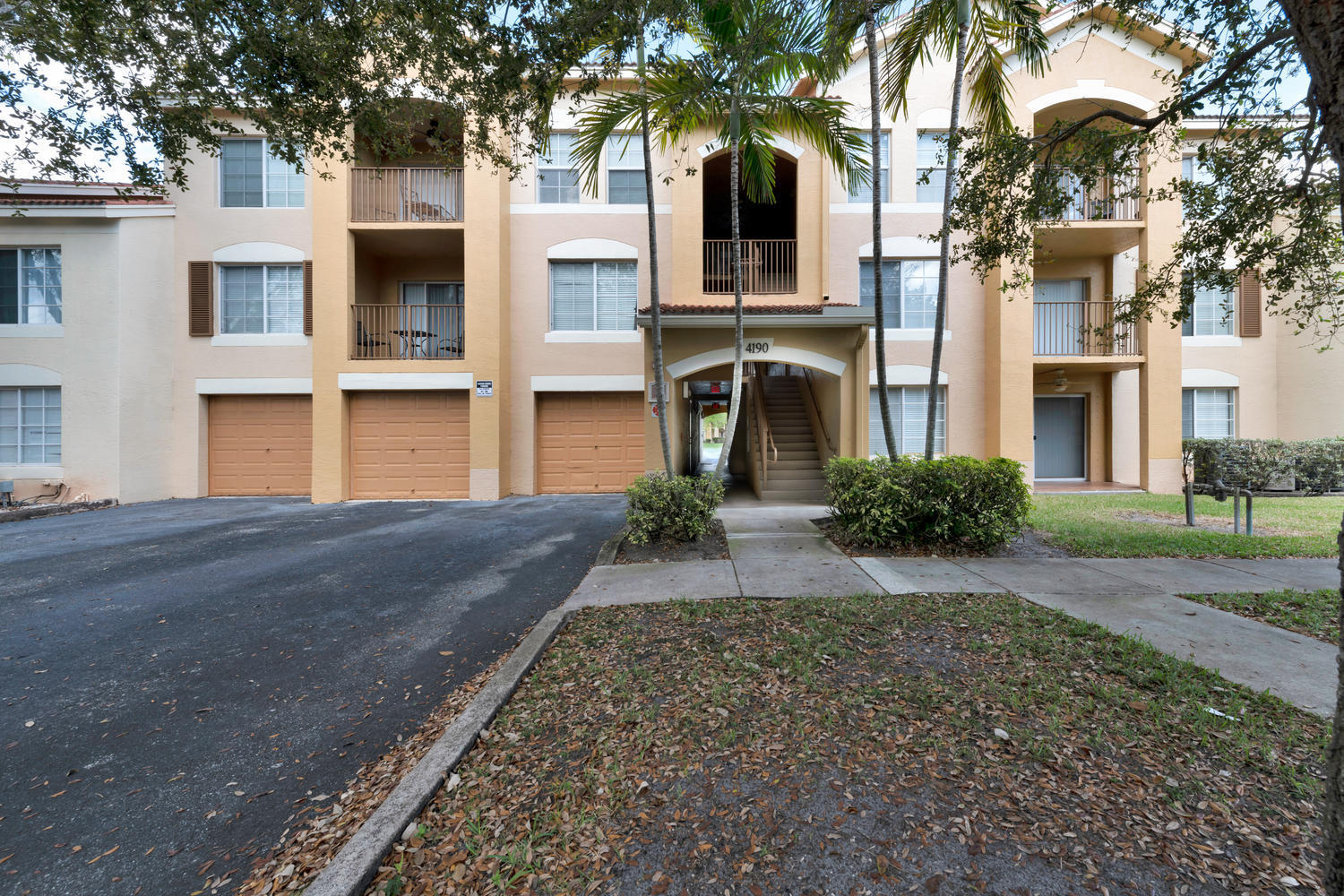 EMERALD ISLE 16 properties for sale, West Palm Beach,33409 FL. Boca