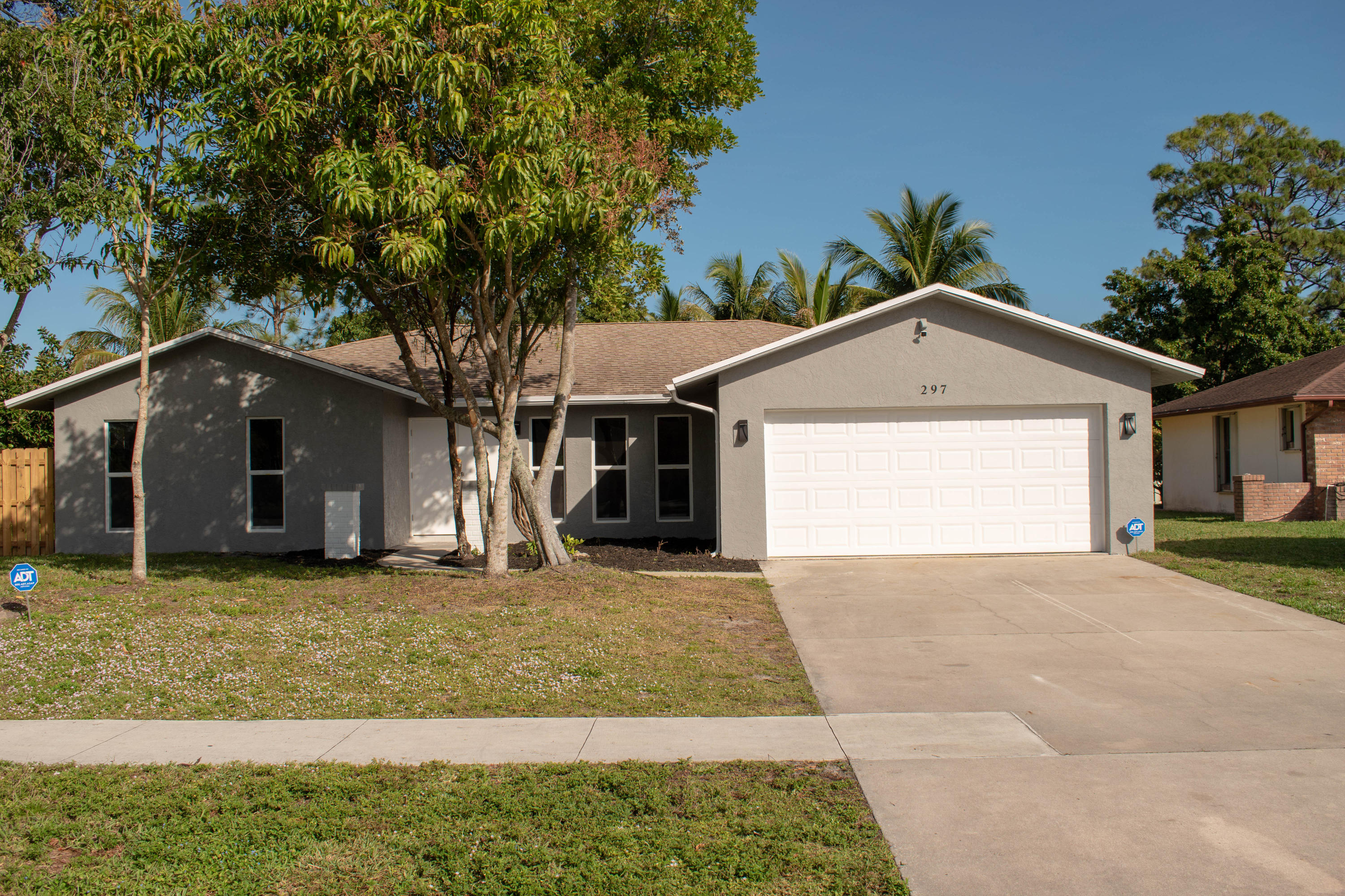 LA MANCHA 13 properties for sale, Royal Palm Beach,33411 FL. Boca