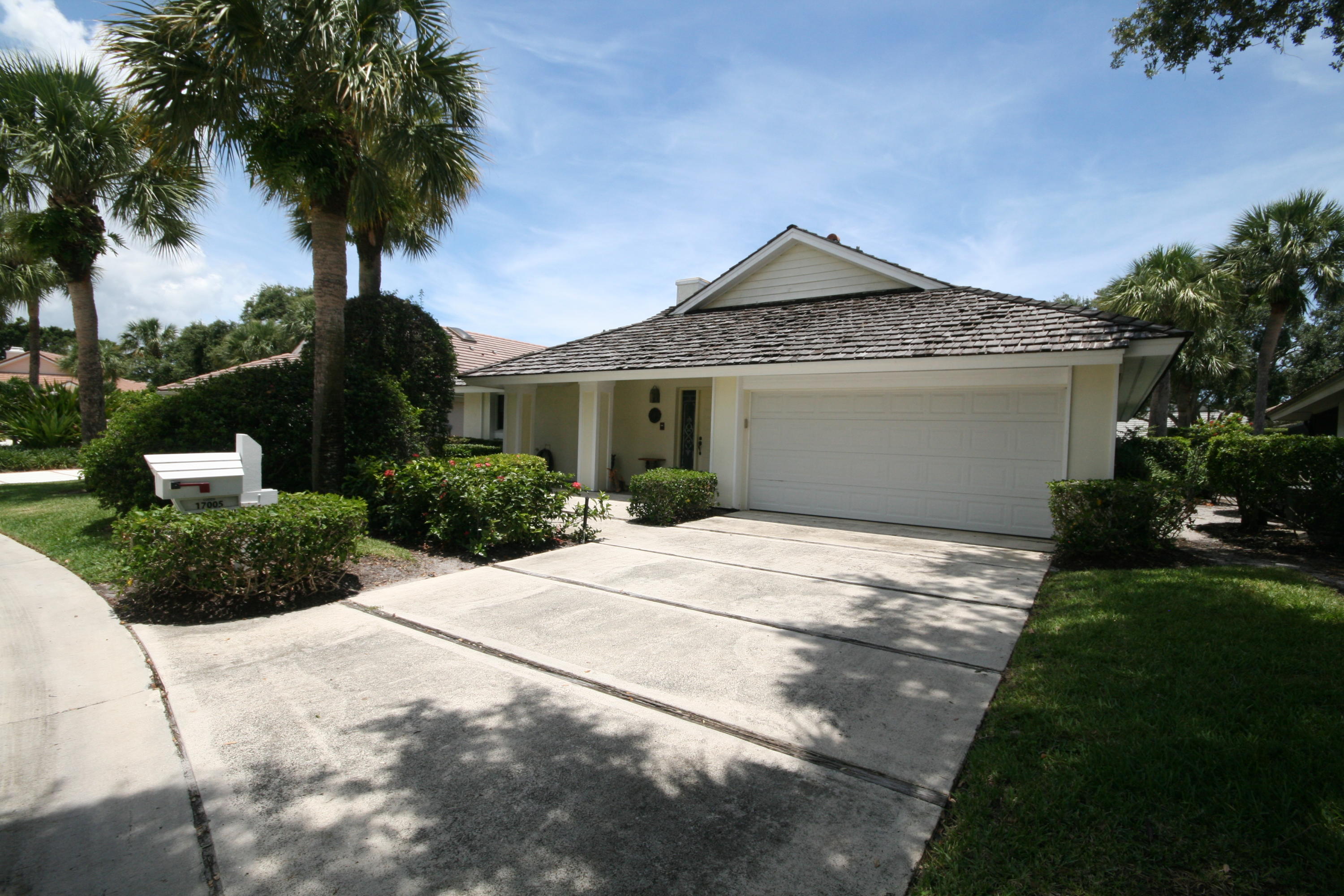 Jonathans landing 17 properties for sale, Jupiter,33477 FL. Boca