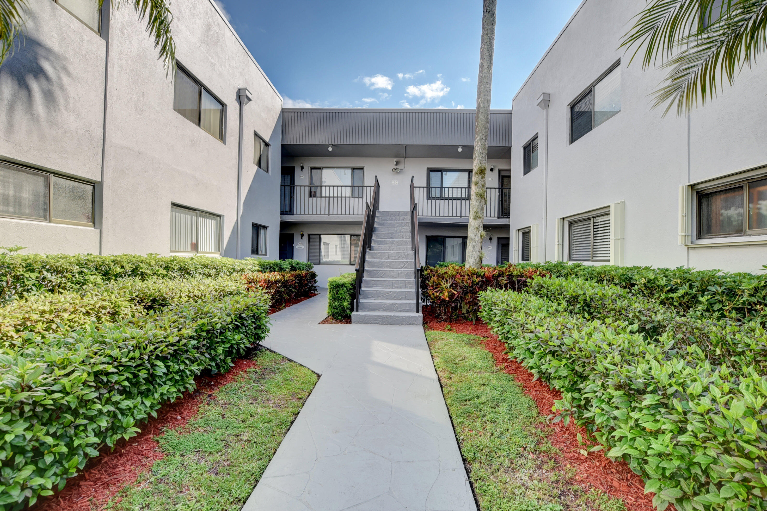 Lakes of Delray 18 properties for sale, Delray Beach,33484 FL. Boca