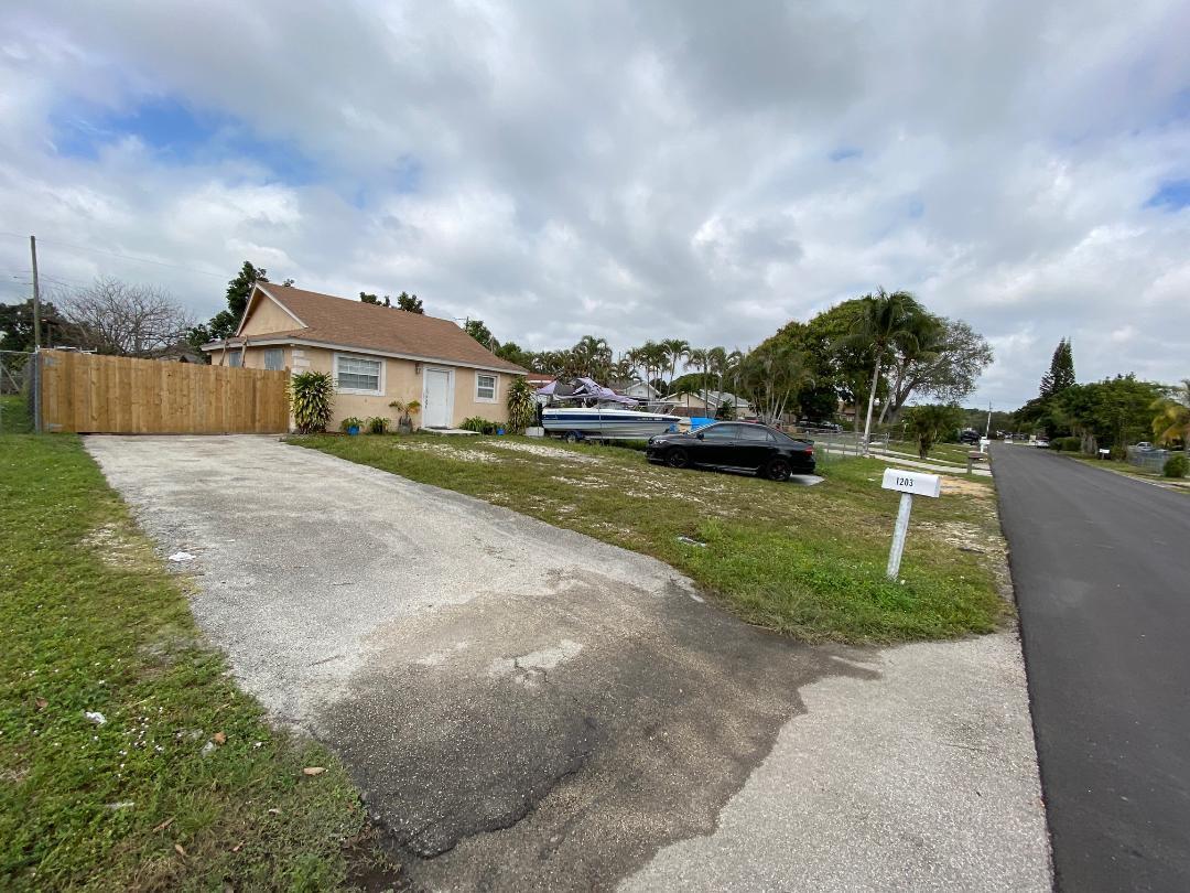 PINE AIR 3 properties for sale, West Palm Beach,33406 FL. Boca Agency