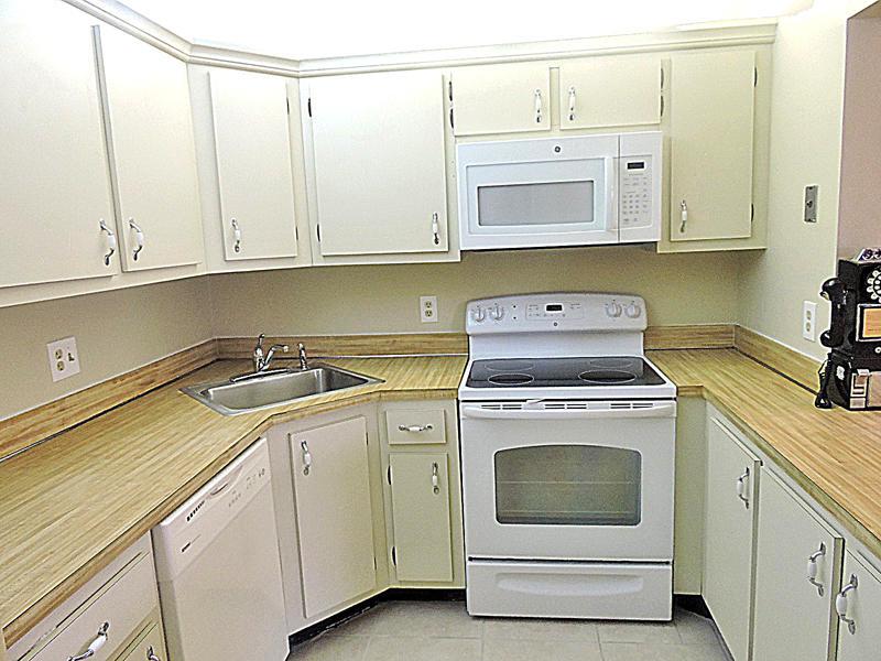 Pine Ridge 52 properties for sale, Green Acres,33463 FL. Boca Agency