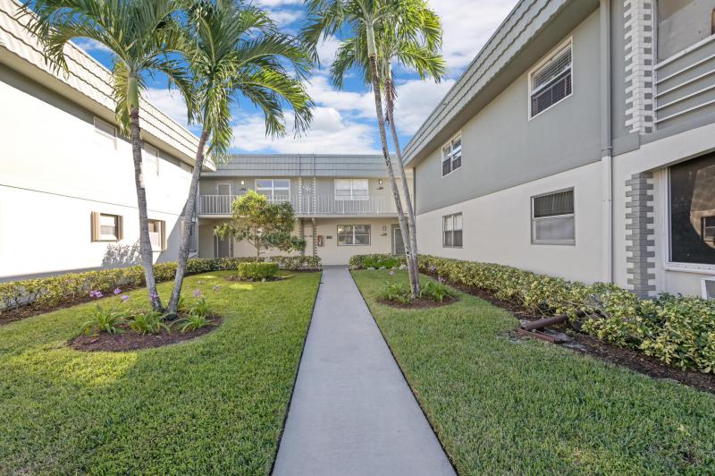 KINGS POINT FLANDERS COND 18 properties for sale, Delray Beach,33484