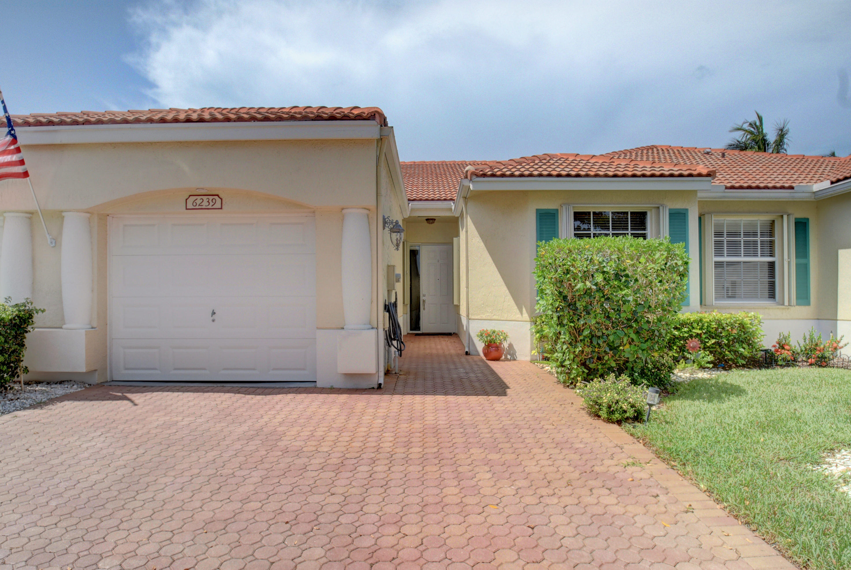 FLORAL LAKES 5 properties for sale, Delray Beach,33484 FL. Boca