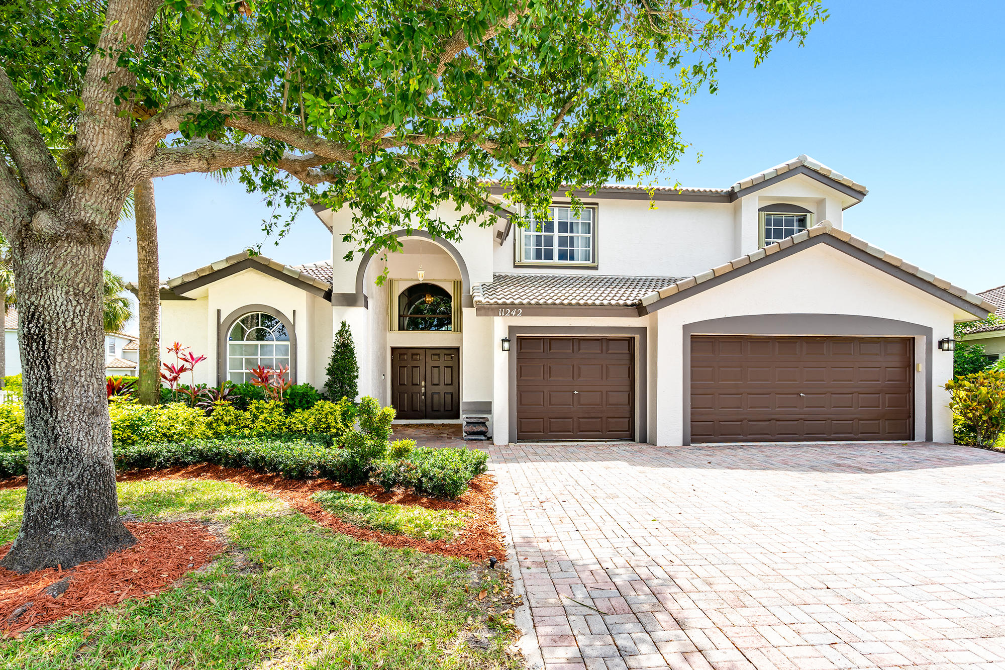 GRAND ISLES 7 properties for sale, Wellington,33414 FL. Boca Agency Real Estate.