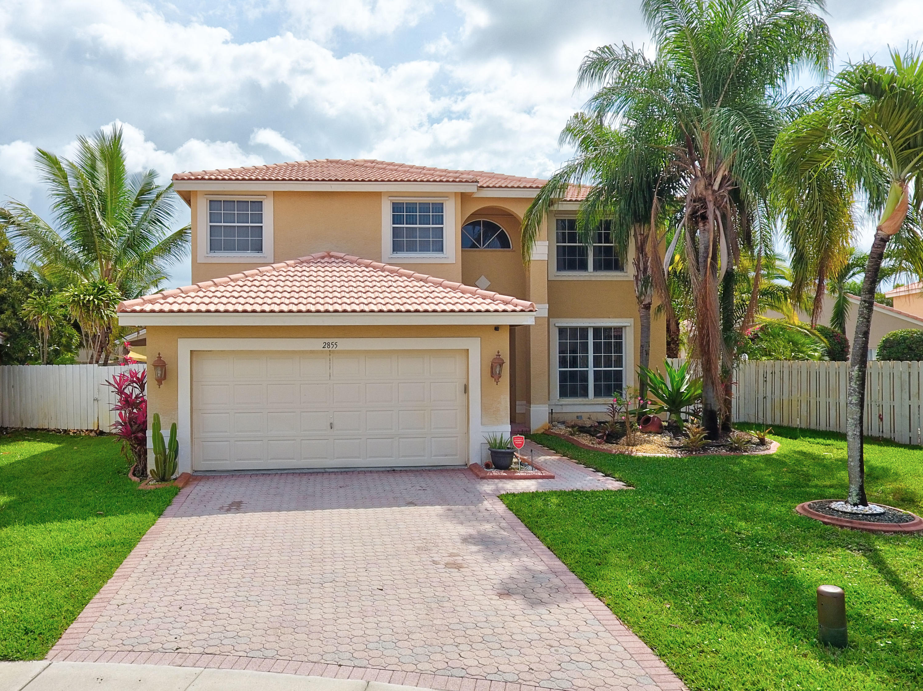 SILVER LAKES 19 properties for sale, Miramar,33029 FL. Boca Agency