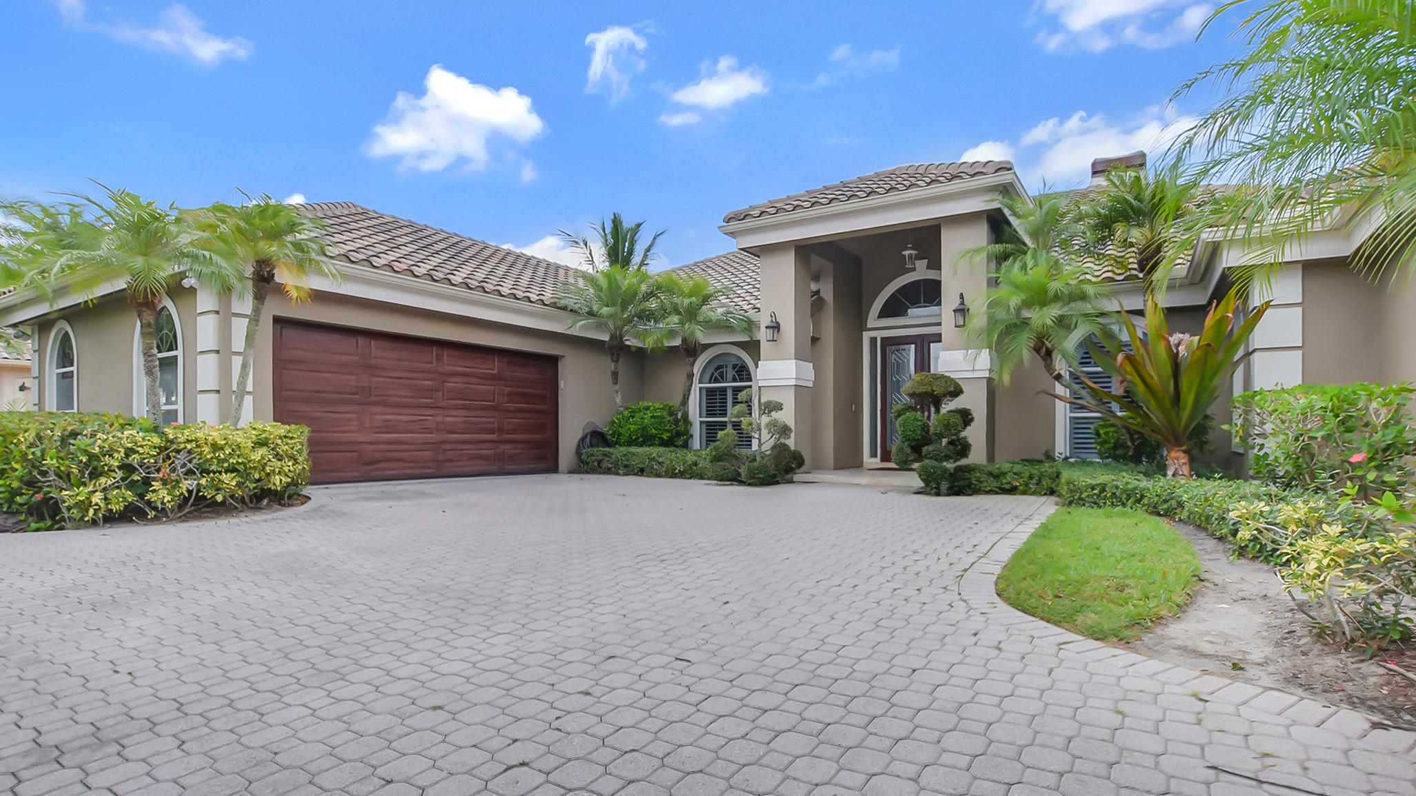 Bear Lakes Estates 2 properties for sale, West Palm Beach,33409 FL