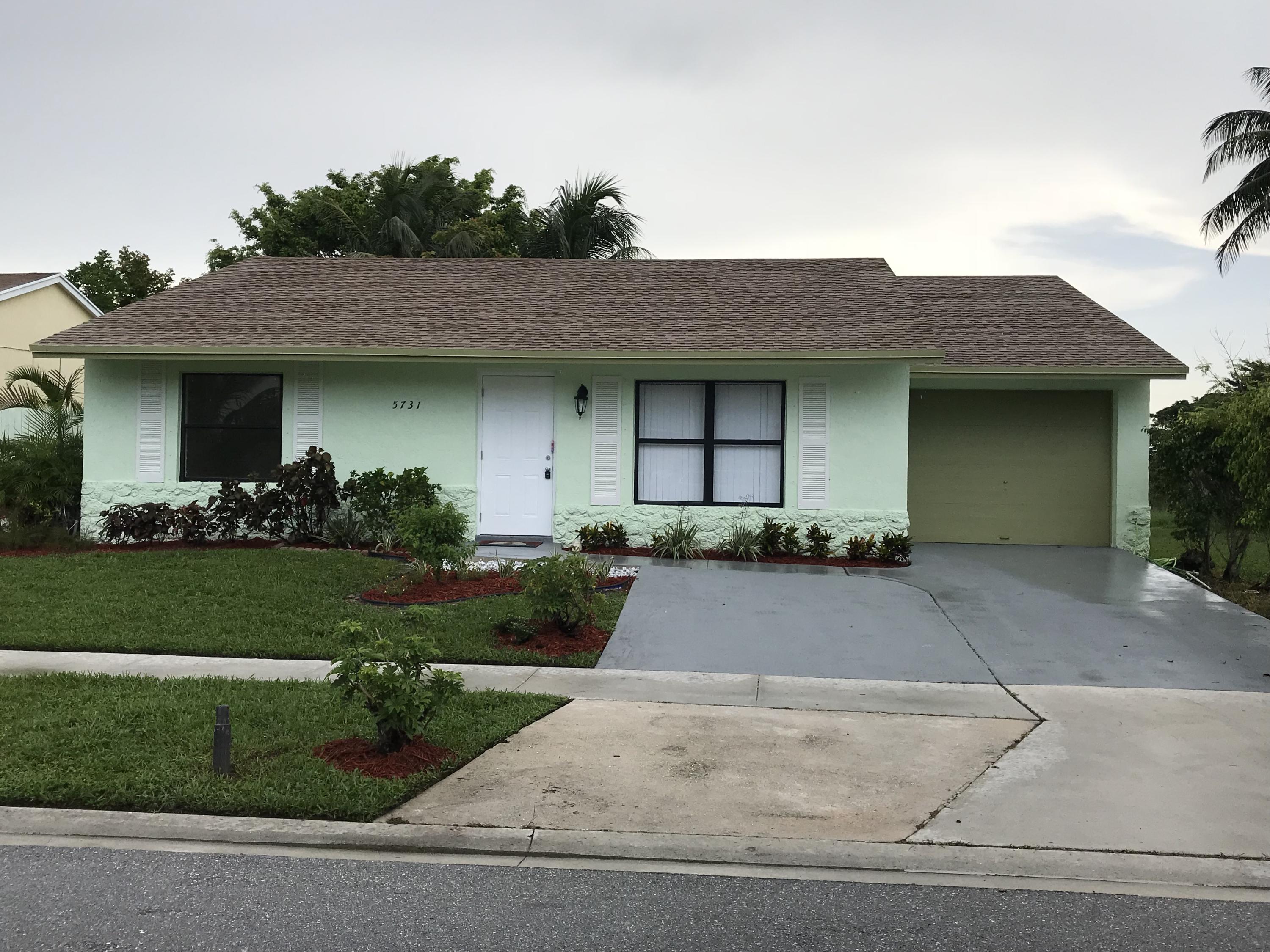 LANTANA HOMES 9 properties for sale, Lake Worth,33463 FL. Boca Agency