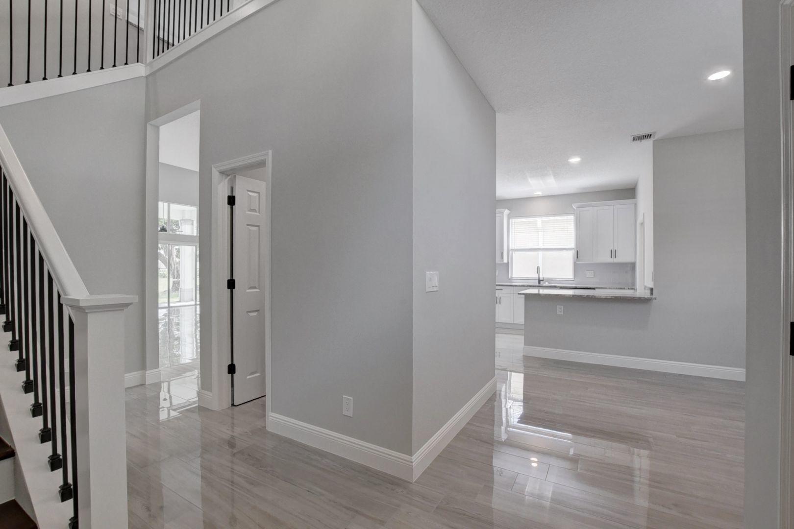 4/2.1 in Lakefield North & South at Lakefield North & Lakefield South