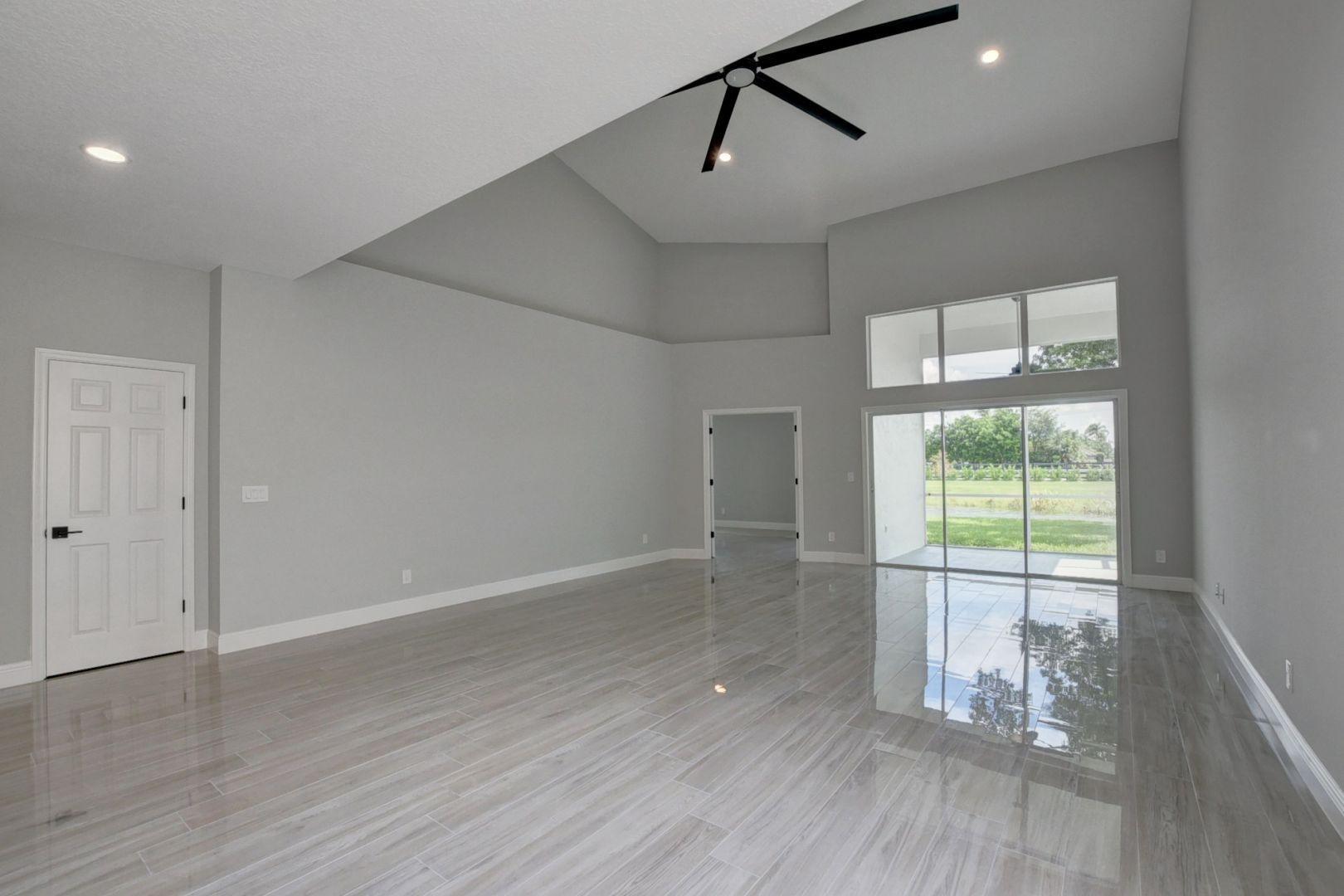 4/2.1 in Lakefield North & South at Lakefield North & Lakefield South