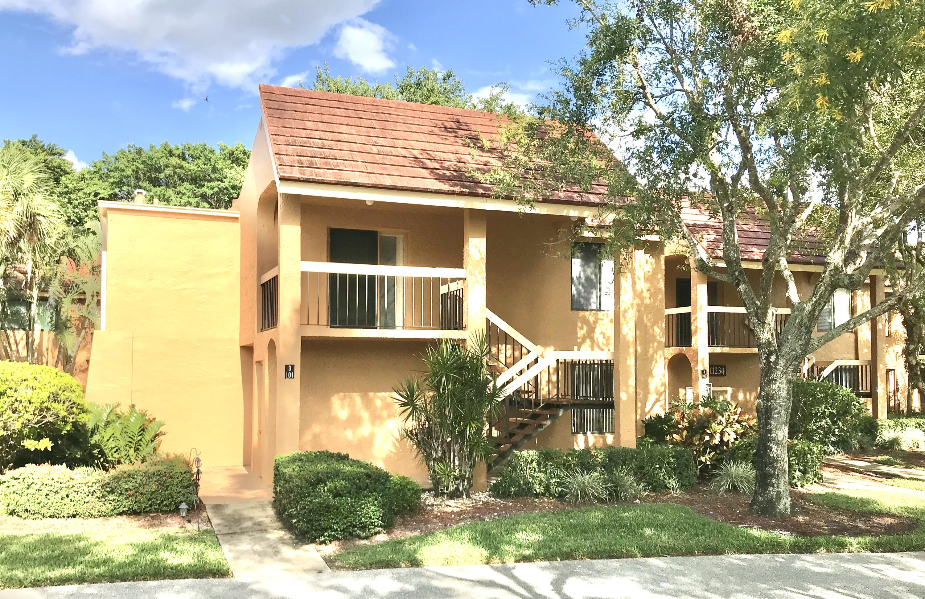 indian spring 18 properties for sale, Boynton Beach,33437 FL. Boca