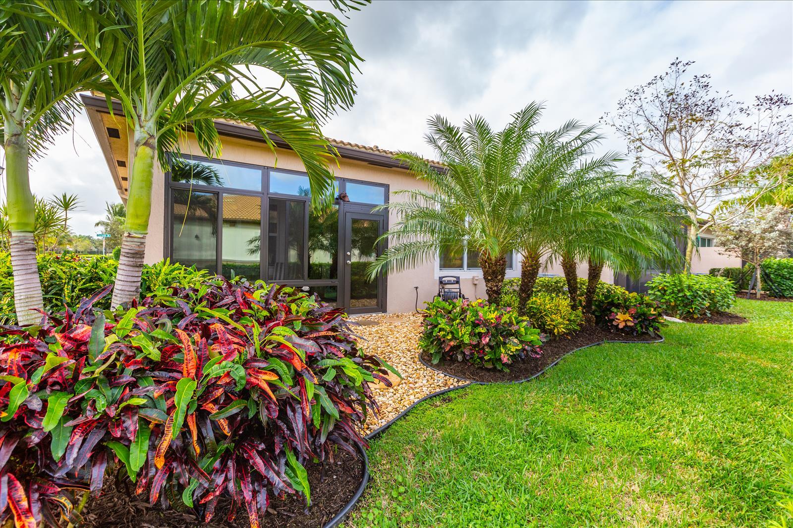 2/2 in Villaggio Reserve for sale 429,900