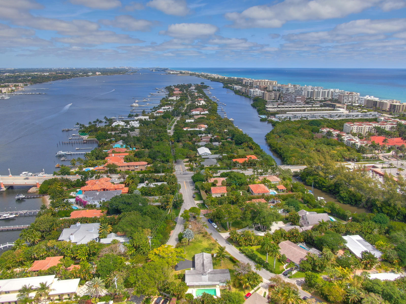 HYPOLUXO ISLAND 10 properties for sale, Lantana,33462 FL. Boca Agency