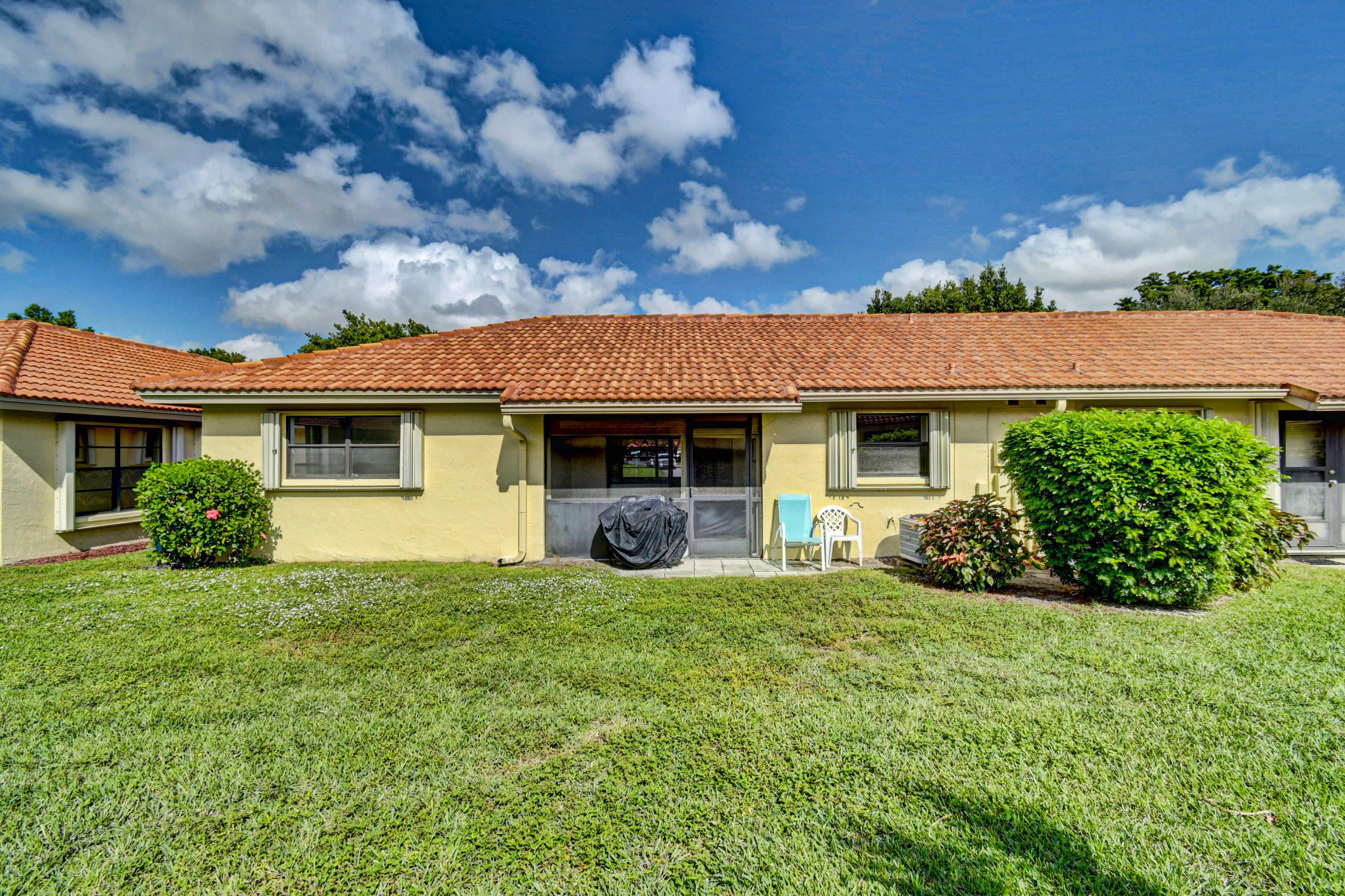 2/2 in Bent Tree Villas West for sale 189,000