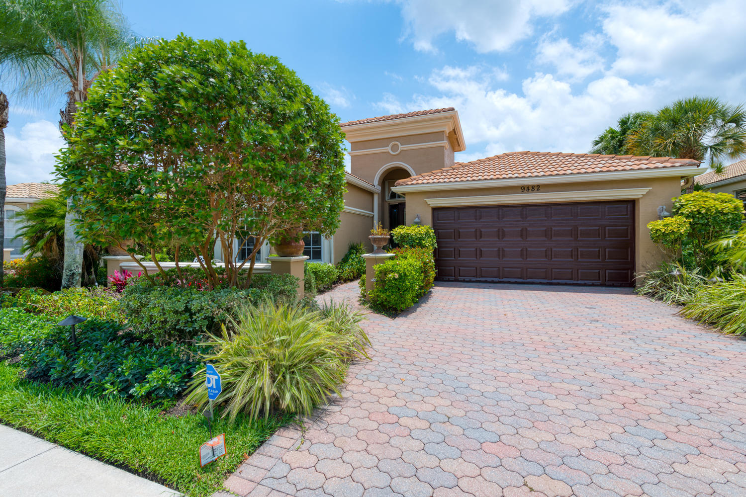 BUENA VIDA 4 properties for sale, Wellington,33411 FL. Boca Agency