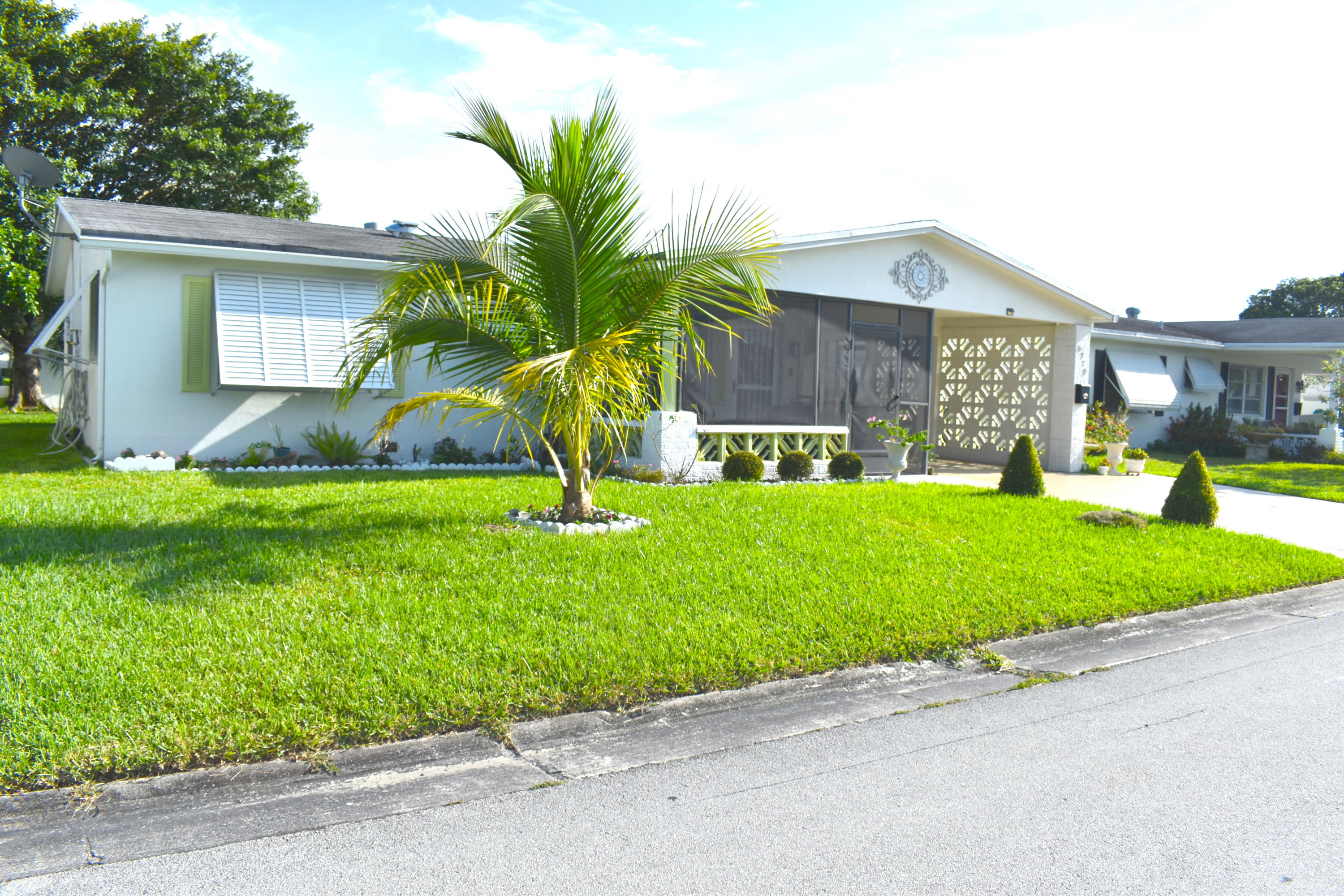 1135 Banks Road Margate Fl 33063 - htznql4