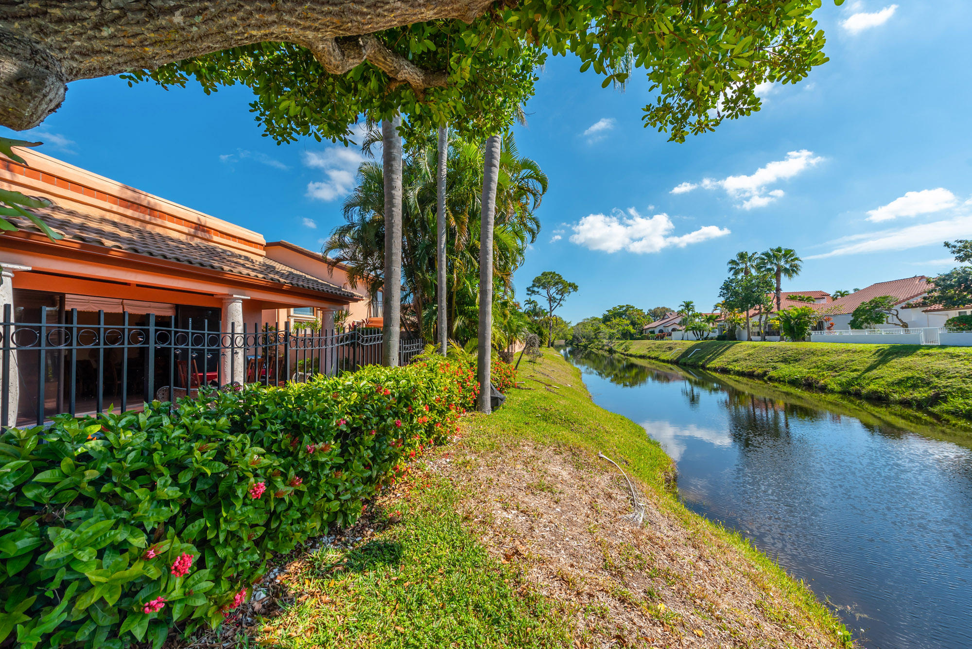 Boca Pointe Villas For Sale