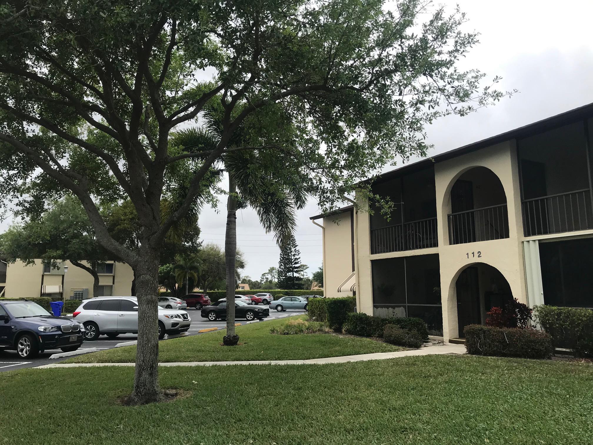 PINE RIDGE SOUTH 25 properties for sale, Green Acres,33463 FL. Boca