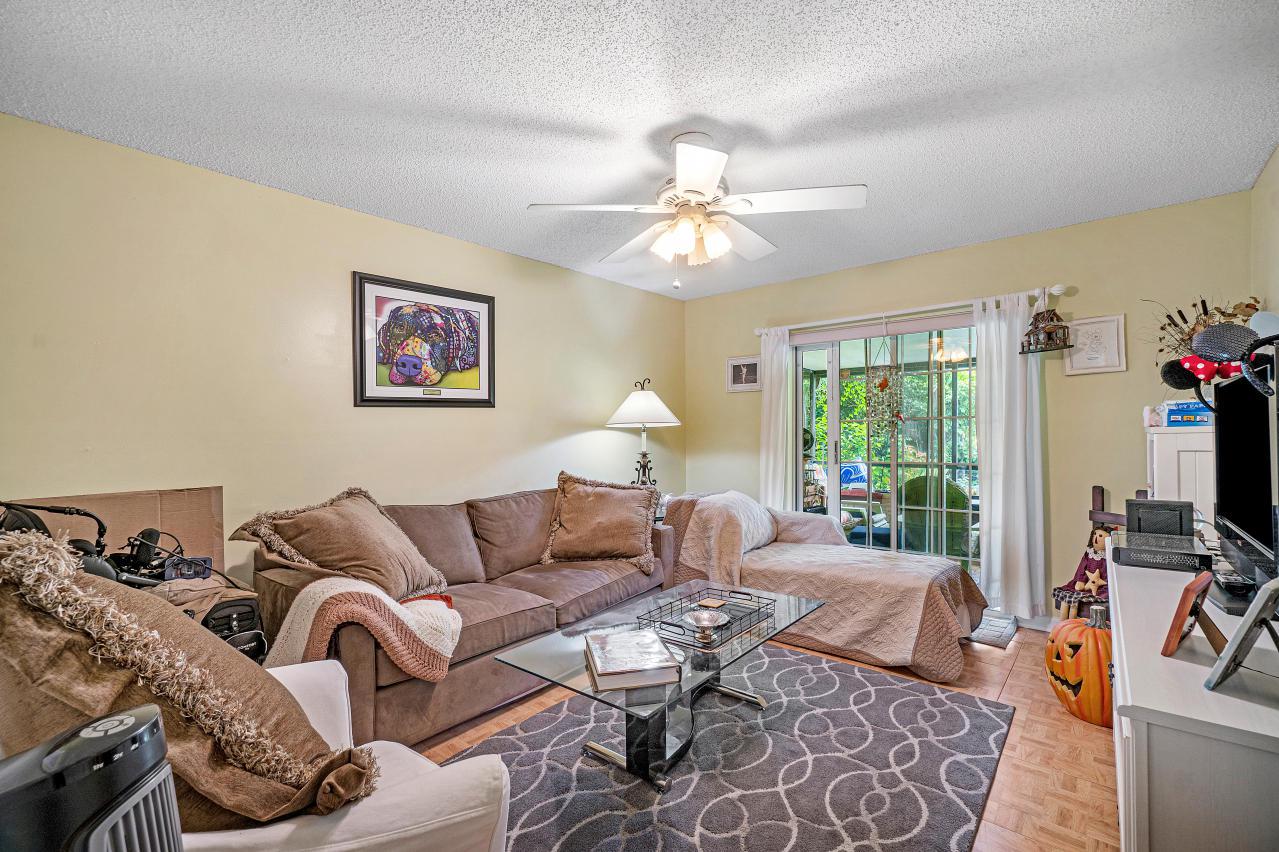 2/2 in Delray Villas I at Delray Villas for sale 174,900