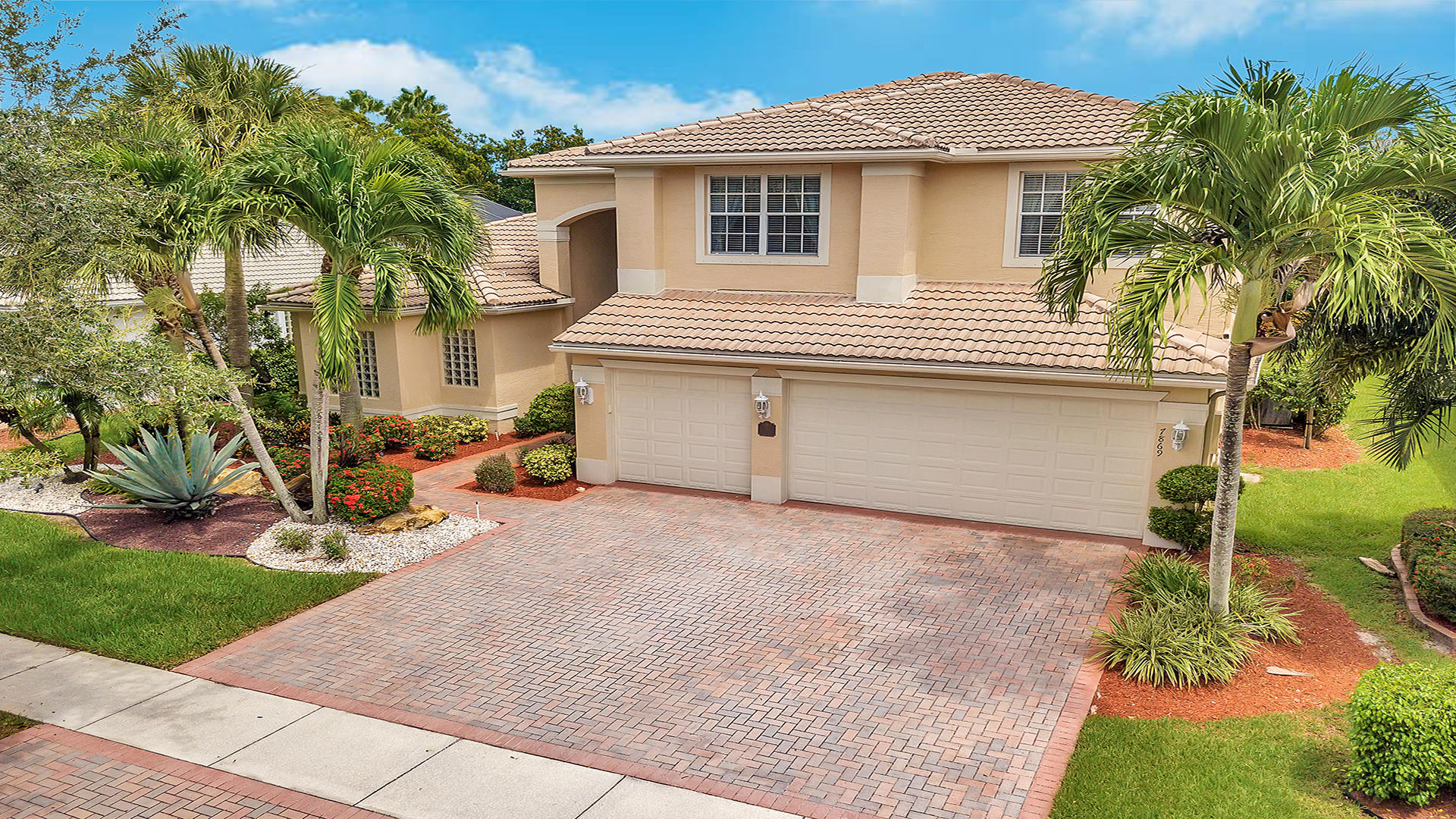 VALENCIA SHORES 18 properties for sale, Lake Worth,33467 FL. Boca