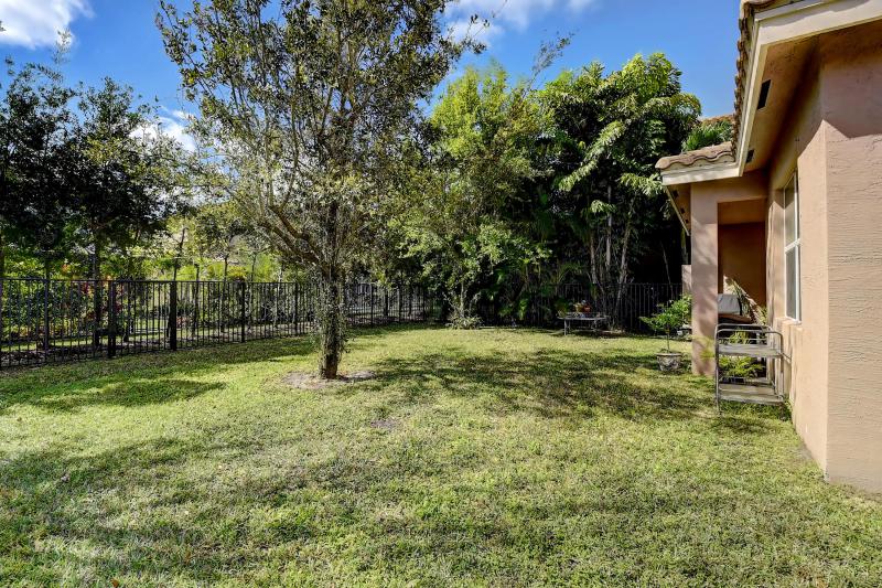 4/3.1 in Canyon Trails for sale 550,000